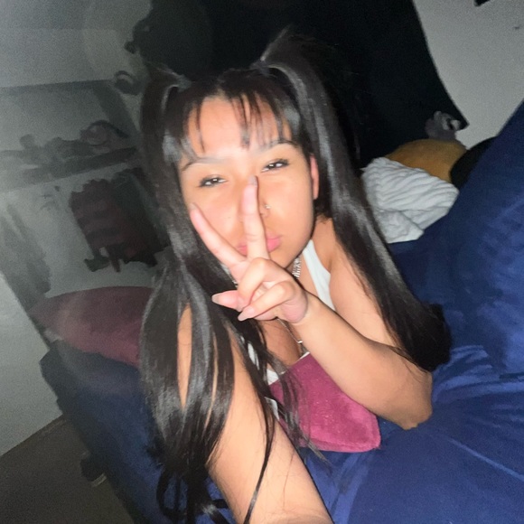 Meet your Posher, Chloe - Picture 1 of 1